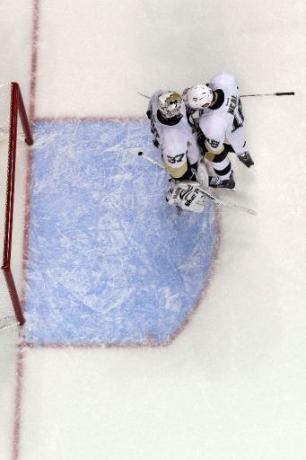 Jeff Zatkoff, James Neal