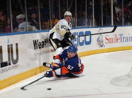 Casey Cizikas, Sidney Crosby