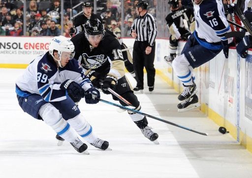 Tobias Enstrom, James Neal