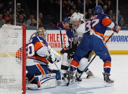 Kevin Poulin, Sidney Crosby, Brian Strait