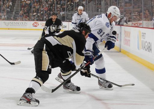 Rob Scuderi, Steven Stamkos