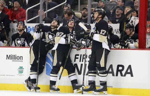 Tanner Glass, Sidney Crosby, Taylor Pyatt