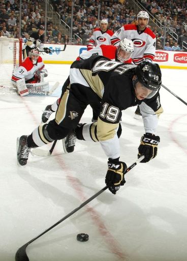 Andrei Loktionov, Beau Bennett