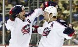 Brandon Dubinsky, Jack Johnson